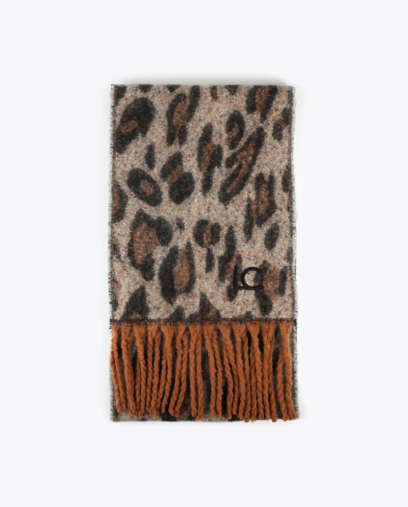 لولا كساديمونت Animal Print Scarf with Fringes